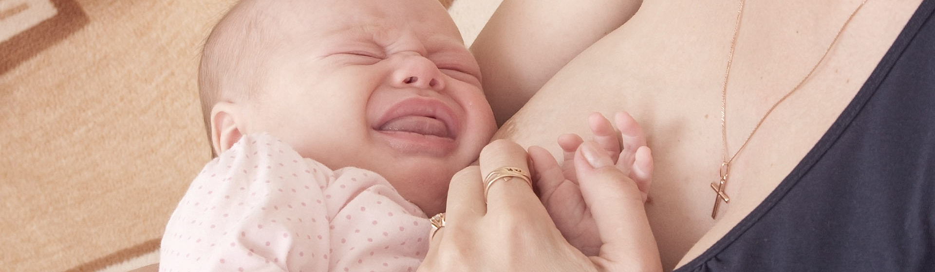 Почему малыш отказывается от грудного молока. Подборка статей о лактации